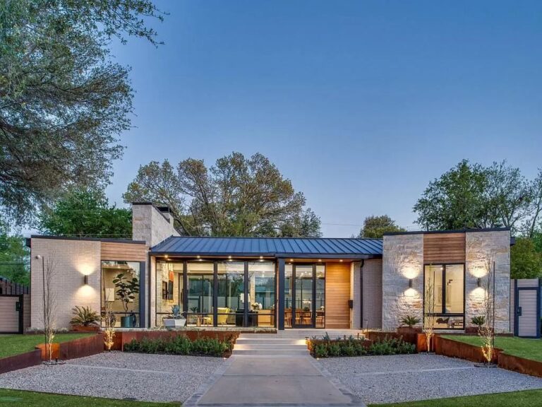 $3.0M Home in Dallas features high end luxury design and custom details