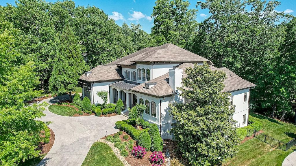 The Home in Tennessee offers both luxury & tranquility, creating the most comfortable of living spaces, now available for sale. This home located at 1205 Talon Way, Franklin, Tennessee