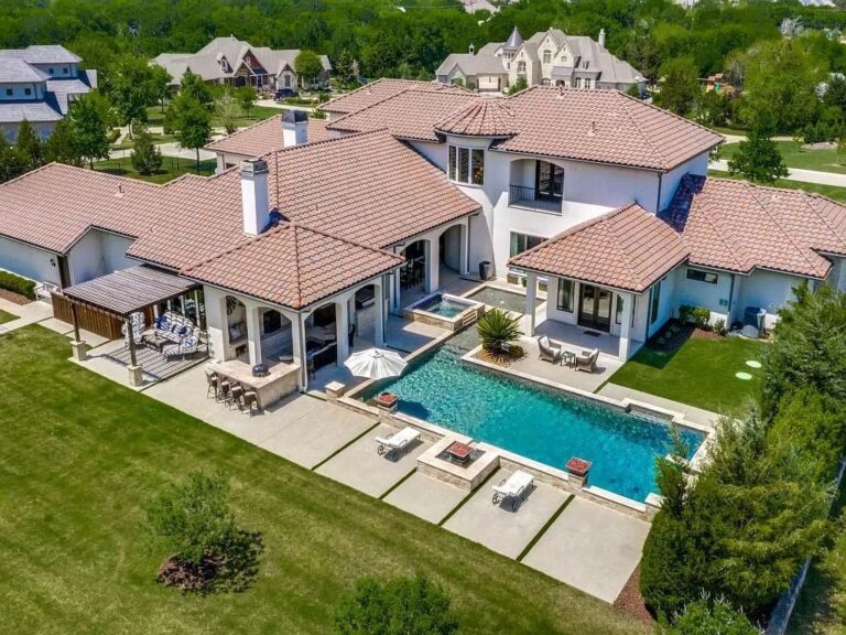 This $4,750,000 Entertainers Dream Home in Lucas is A Perfect Blend of Elegance and Functionality
