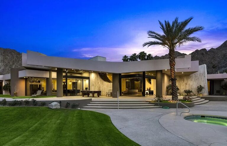 This $5,695,000 Indian Wells Home showcases The Stunning Architecture and Serene Setting