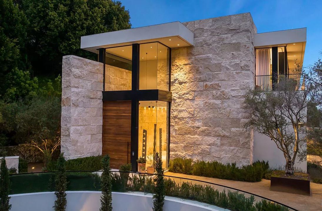 This-63500000-Bel-Air-Mansion-offers-World-Class-Design-with-Extraordinary-Craftsmanship-36