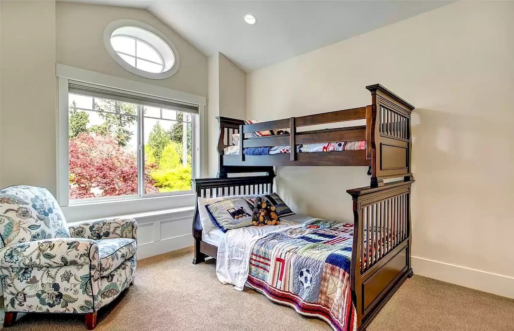 A loft bed is always a good idea for a small sleeping area. The loft bed can make room for a sofa or a home office. These areas are also enjoyable for children to climb.