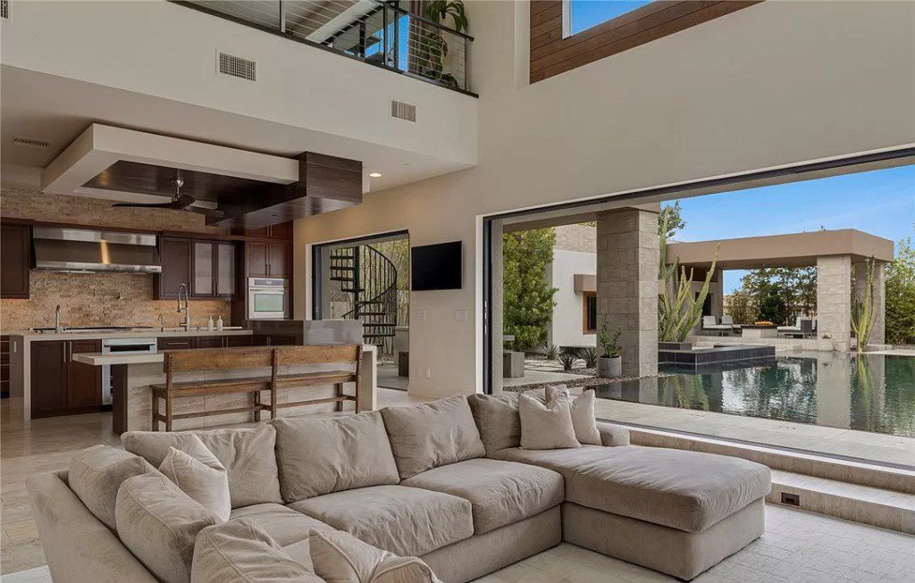 Breathtaking luxury Home in Nevada sells for $4,999,000 with ultimate indoor living