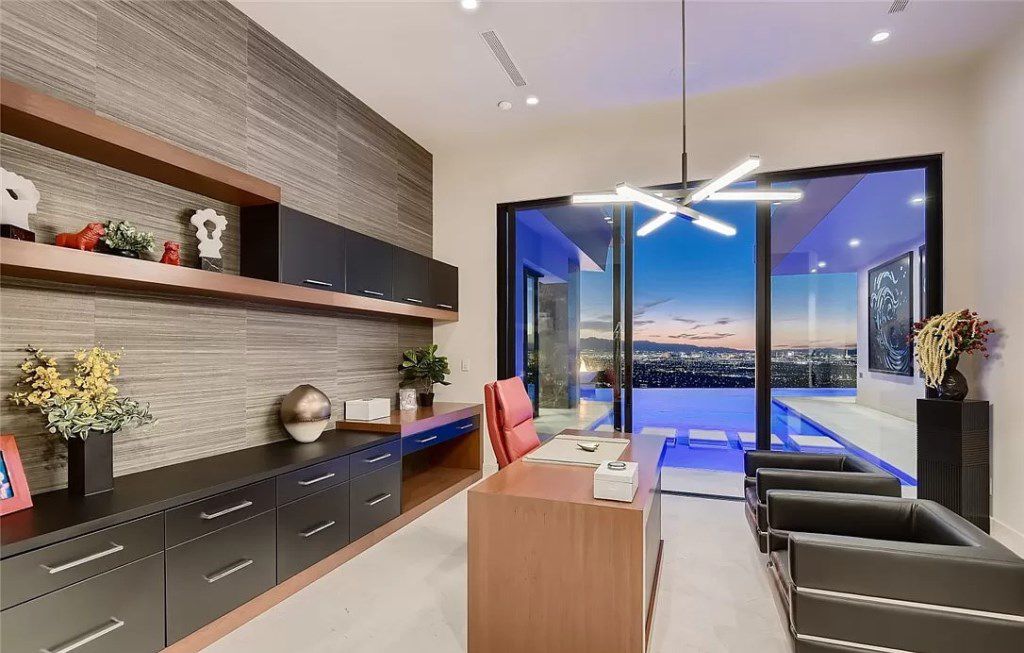 Single Story Residence in Nevada by Sun West Custom Homes sells for $15,999,000