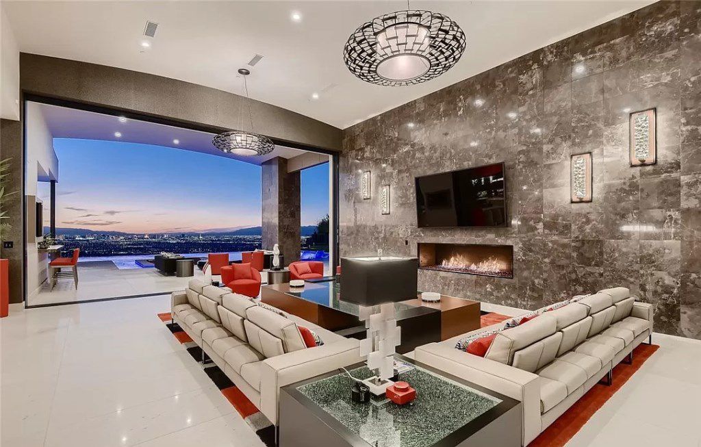 Single Story Residence in Nevada by Sun West Custom Homes sells for $15,999,000