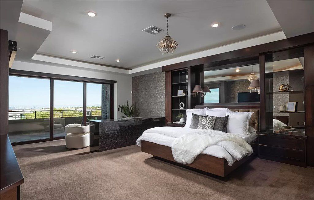 Sophisticated, sumptuous and sleek Home in Nevada asks for $10,995,000