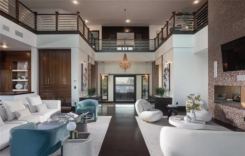 Sophisticated, sumptuous and sleek Home in Nevada asks for $10,995,000