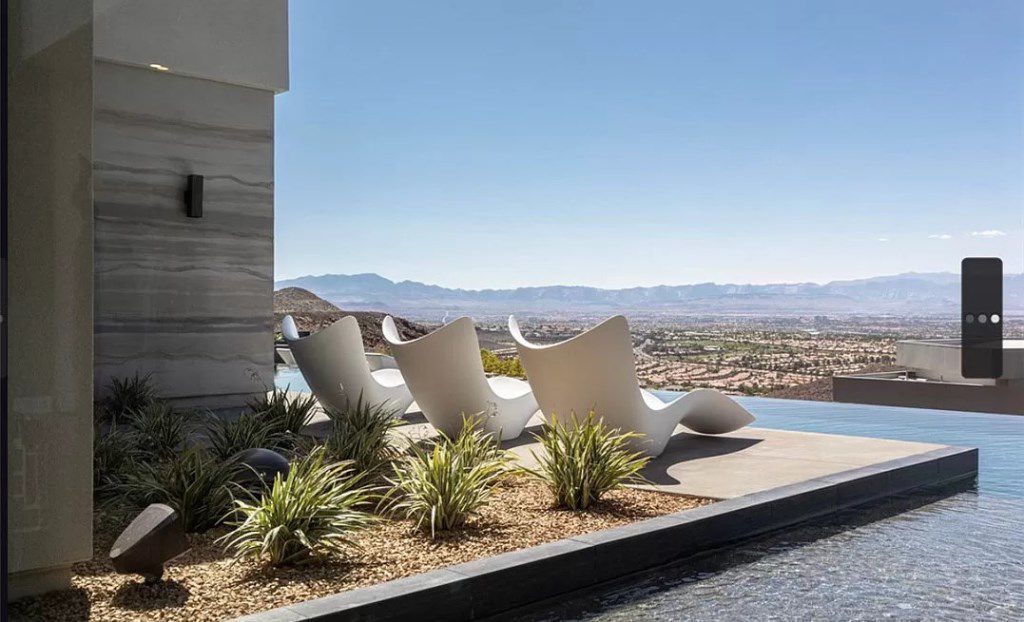 Brand new gorgeous Estate in Nevada designed by Robyn Bulloch asks for $15,990,000