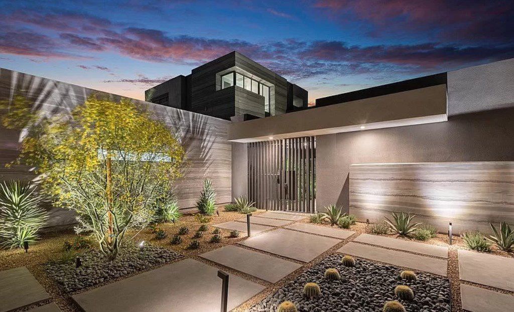 Brand new gorgeous Estate in Nevada designed by Robyn Bulloch asks for $15,990,000