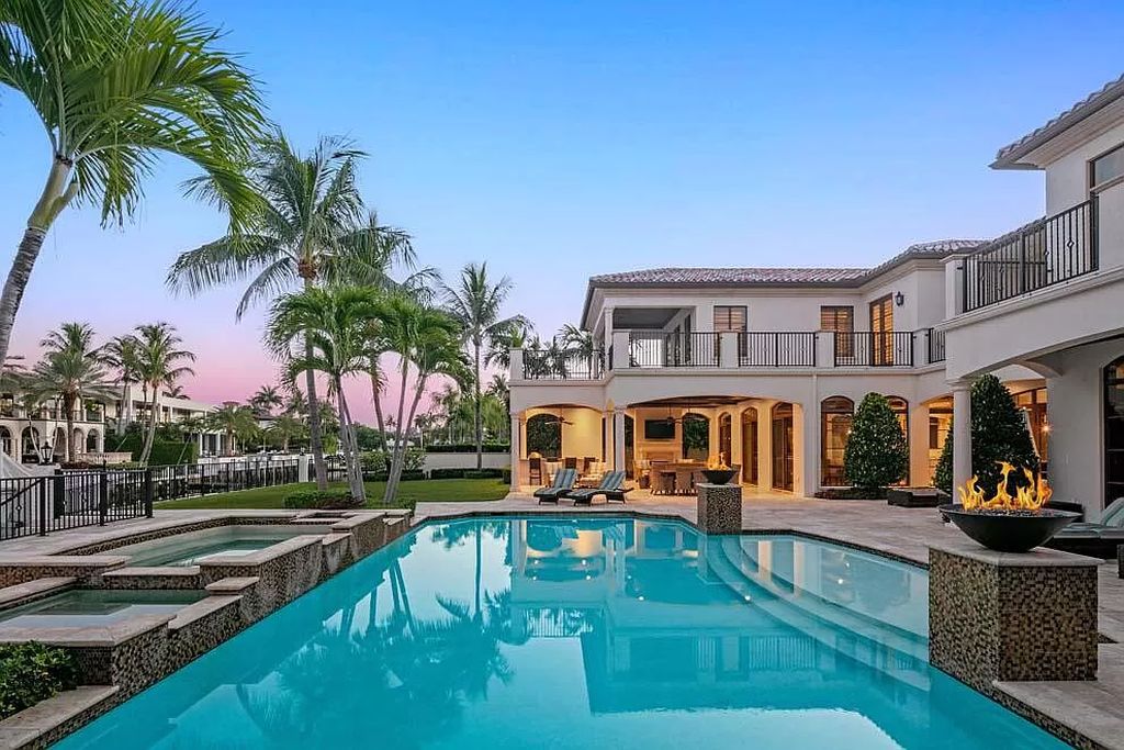 A-Beautiful-Home-in-Boca-Raton-with-Luxurious-Furnishings-Throughout-Asking-for-16500000-1