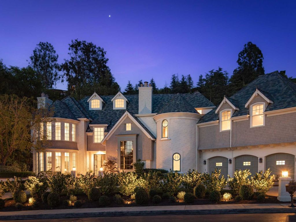 The Home in Encino is an East Hamptons style property offers resort-style living within the prestigious guard-gated Royal Oaks Colony now available for sale. This home located at 11630 Moraga Ln, Encino, California