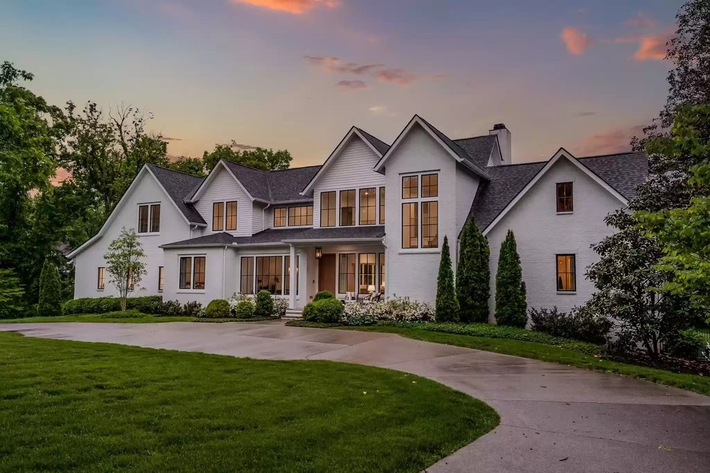The Home in Tennessee is a luxurious home with abundant natural light, garden views, exceptional design and uncompromising detail now available for sale. This home located at 2401 Valley Brook Rd, Nashville, Tennessee; offering 05 bedrooms and 07 bathrooms with 8,131 square feet of living spaces.