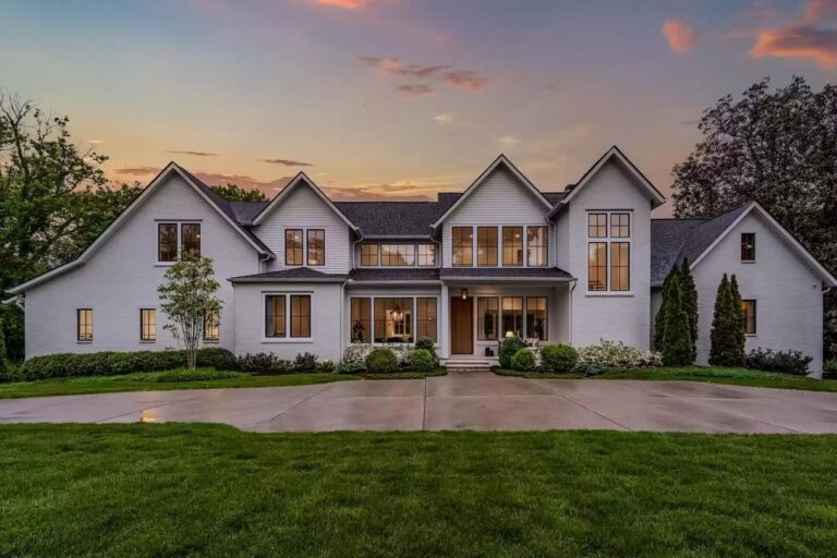 Classical Modern Architecture Married with Traditional Elements in this $6,495,000 Estate in Tennessee