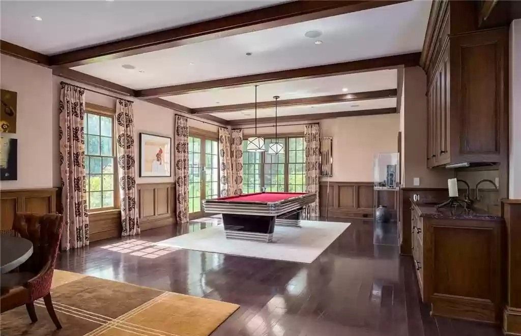 Designed-with-Enjoyment-in-Mind-This-Impressive-Residence-in-Connecticut-Asks-12250000-22