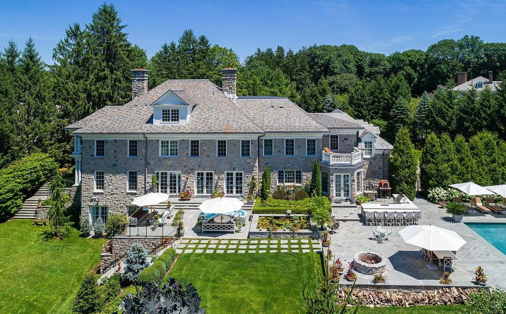 Designed-with-Enjoyment-in-Mind-This-Impressive-Residence-in-Connecticut-Asks-12250000-31
