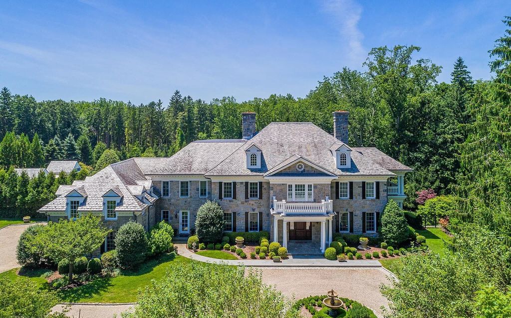 Designed-with-Enjoyment-in-Mind-This-Impressive-Residence-in-Connecticut-Asks-12250000-32