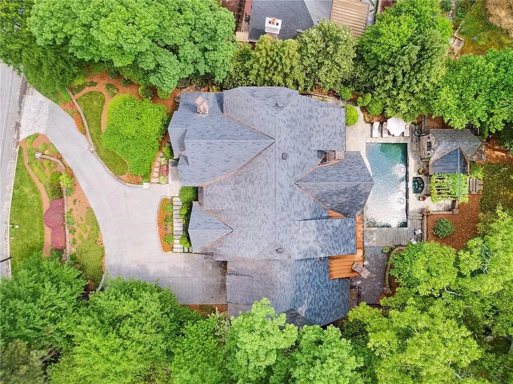 The Estate in Georgia is a luxurious home possessing endless development possibilities and special features now available for sale. This home located at 1193 Bellaire Dr NE, Brookhaven, Georgia; offering 04 bedrooms and 07 bathrooms with 0.68 acres of land. 