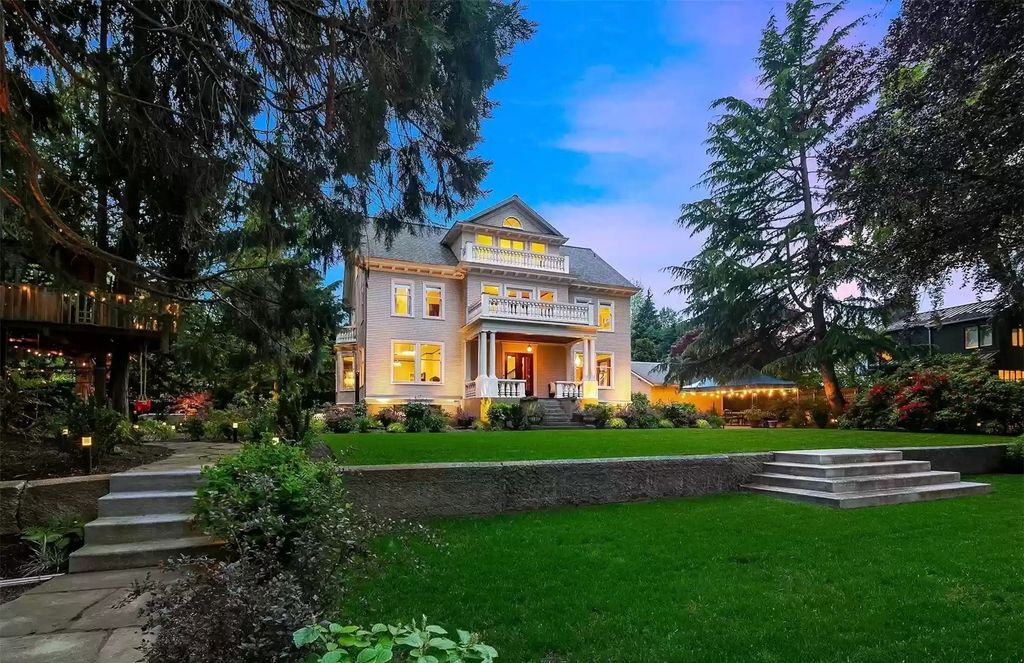 The Estate in Washington is a luxurious home surrounded by lush greenery and majestic trees now available for sale. This home located at 3816 E Garfield Street, Seattle, Washington; offering 06 bedrooms and 05 bathrooms with 5,328 square feet of living spaces.