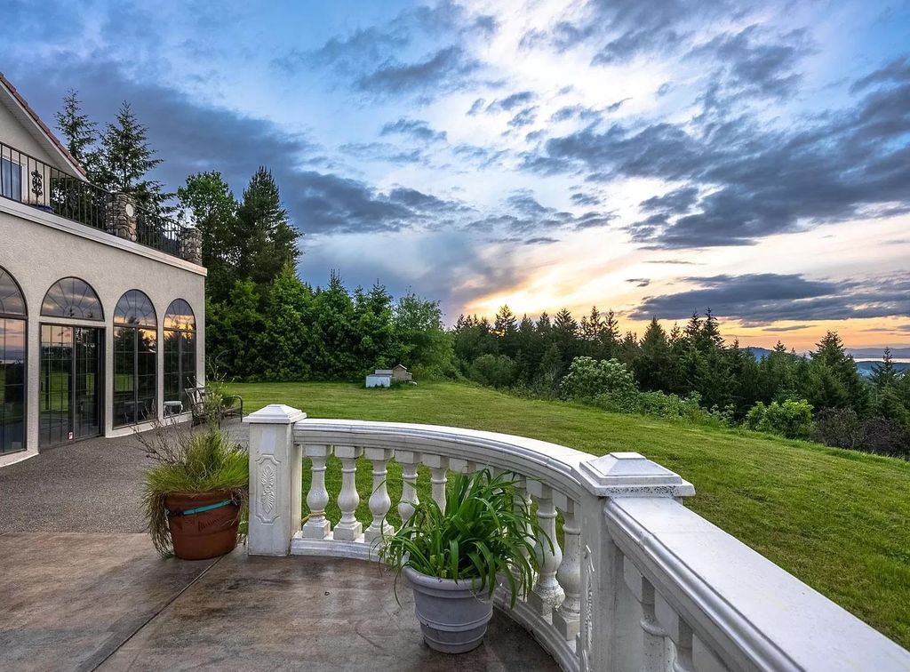 The Home in Nanaimo offers rare opportunity to secure the best of all the elements that are needed to create a one of a kind property, now available for sale. This home located at 2800 Benson View Rd, Nanaimo, BC V9R 6W7, Canada