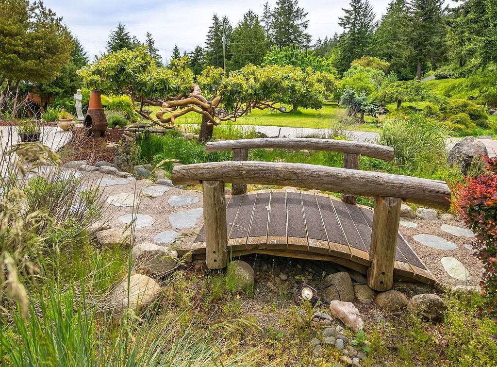 The Home in Nanaimo offers rare opportunity to secure the best of all the elements that are needed to create a one of a kind property, now available for sale. This home located at 2800 Benson View Rd, Nanaimo, BC V9R 6W7, Canada