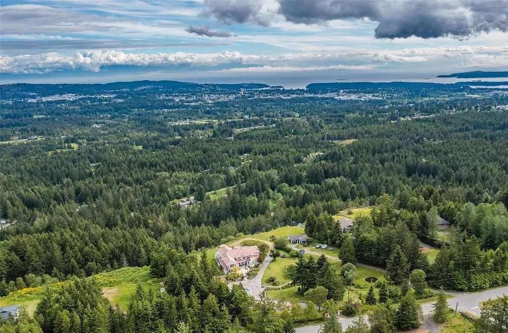 The Home in Nanaimo offers rare opportunity to secure the best of all the elements that are needed to create a one of a kind property, now available for sale. This home located at 2800 Benson View Rd, Nanaimo, BC V9R 6W7, Canada