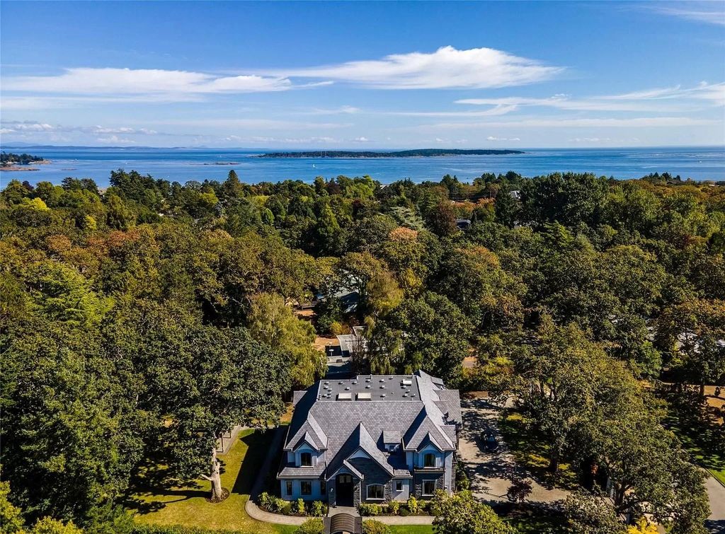 The Estate in Victoria truly has all that you have been dreaming of, now available for sale. This home located at 2810 Lansdowne Rd, Victoria, BC V8R 3P9, Canada