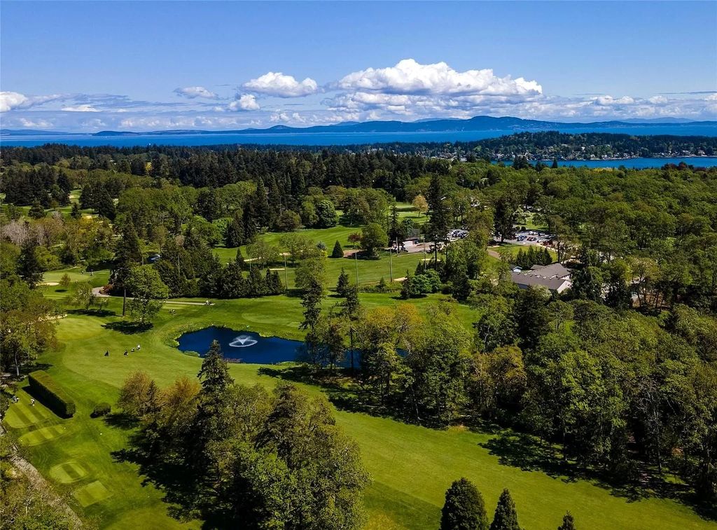 The Estate in Victoria truly has all that you have been dreaming of, now available for sale. This home located at 2810 Lansdowne Rd, Victoria, BC V8R 3P9, Canada