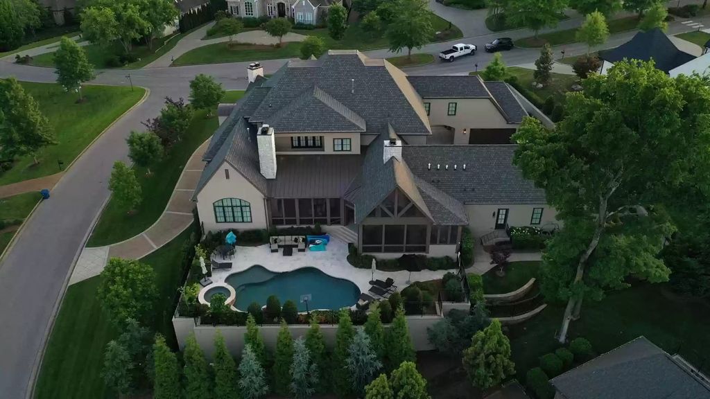 The Home in Tennessee is a luxurious home where every amenity is ready to satisfy your demands now available for sale. This home located at 50 Governors Way, Brentwood, Tennessee; offering 07 bedrooms and 10 bathrooms with 12,738 square feet of living spaces.