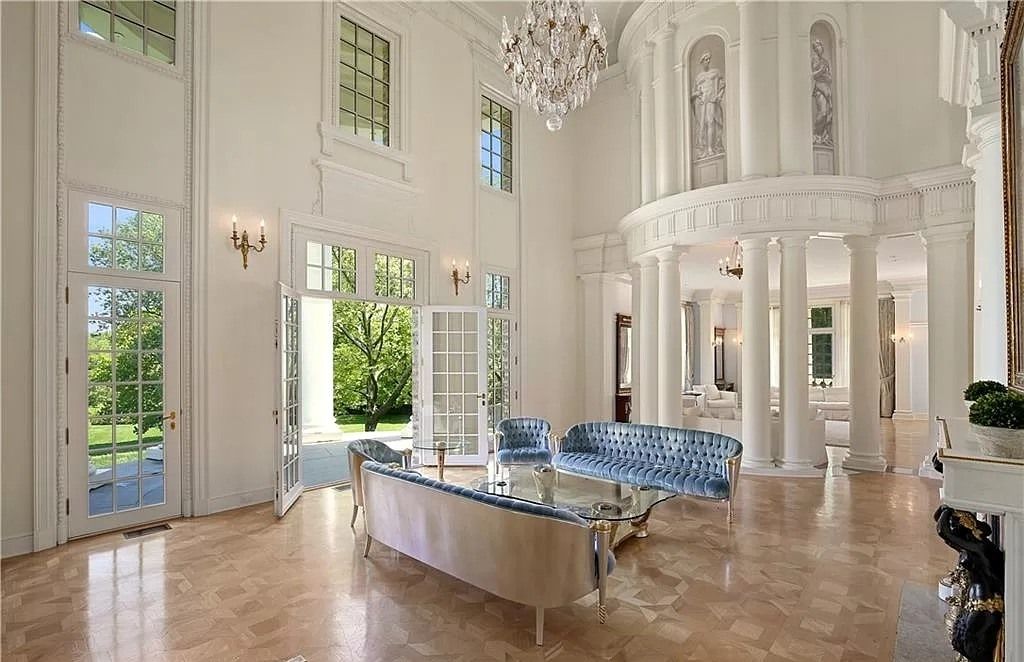 The Home in Connecticut is a luxurious home commanding pristine Wilshire lake views and of finely detailed living spaces now available for sale. This home located at 25 Close Rd, Greenwich, Connecticut; offering 06 bedrooms and 09 bathrooms with 12,963 square feet of living spaces. 