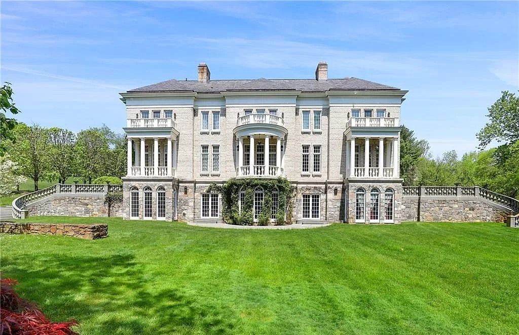 Magnificent-European-inspired-Manor-Built-to-the-Highest-Standard-of-Craftsmanship-in-Connecticut-Listed-at-11995000-17