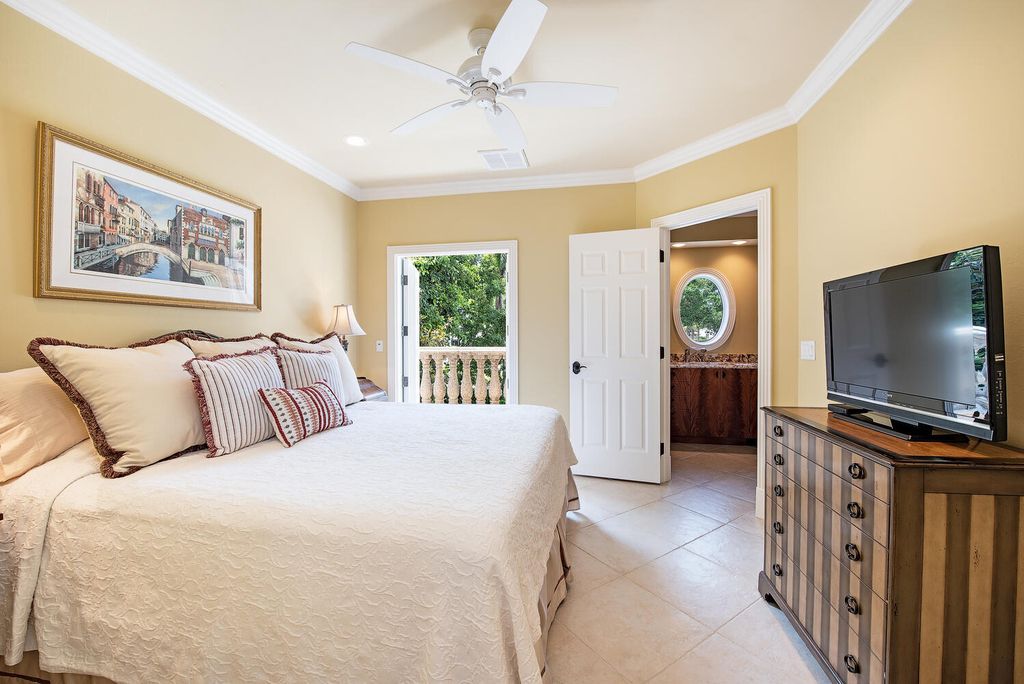 The Home in Naples is an outstanding property on nearly three quarters of an acre in prestigious Port Royal perfect for entertaining now available for sale. This home located at 818 Nelsons Walk, Naples, Florida