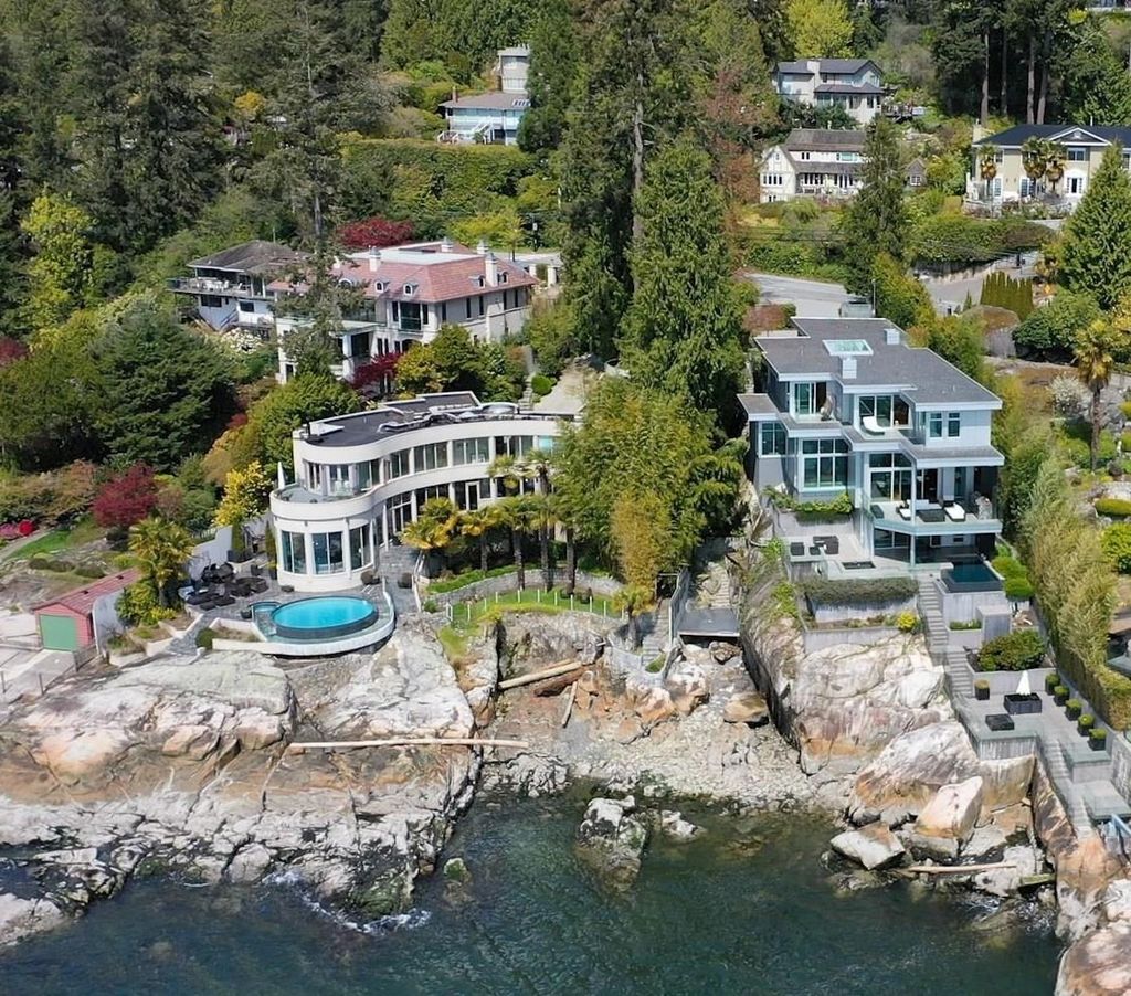 The Estate in West Vancouver offers plenty of space to entertain or family to spread out, now available for sale. This home located at 3906 Marine Dr, West Vancouver, BC V7V 1N4, Canada