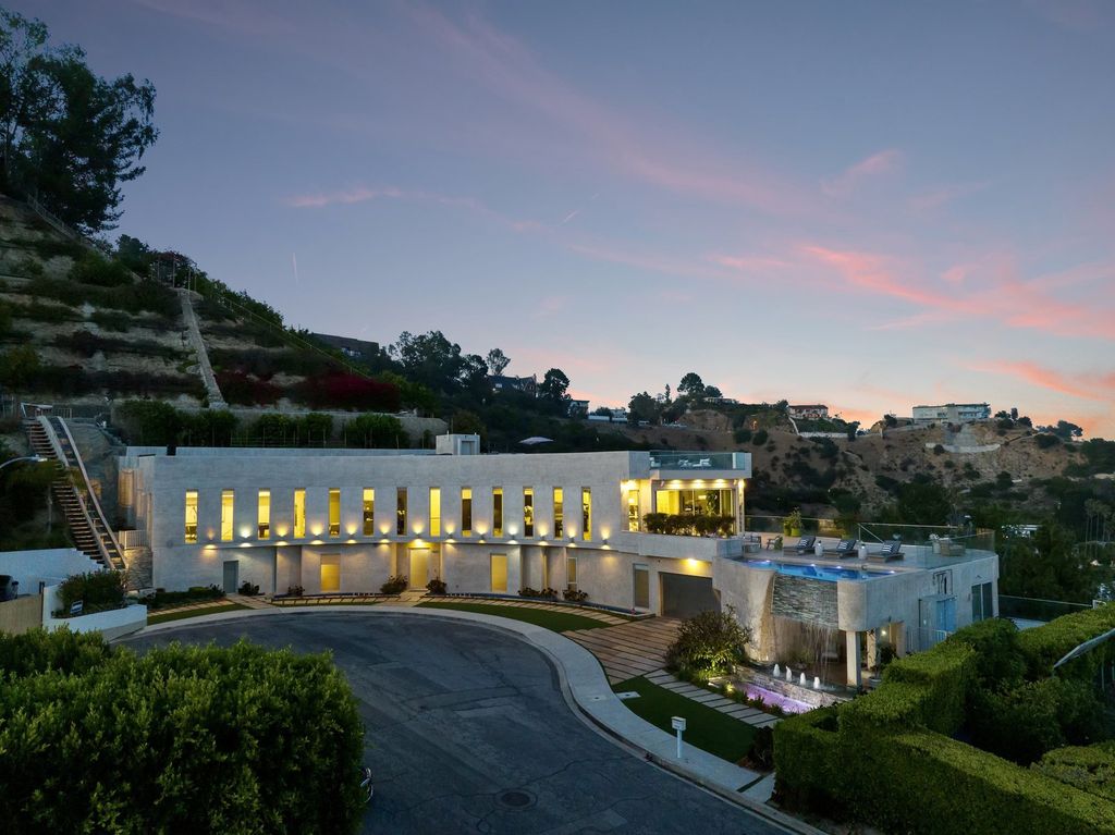 The Los Angeles Home is a custom built estate has 7,000 square foot of outdoor entertainment terraces with the views of the world now available for sale. This home located at 9369 Nightingale Dr, Los Angeles, California