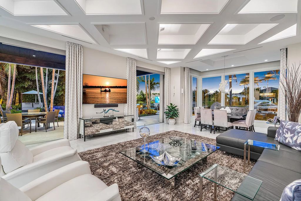 The Home in Jupiter is a Contemporary Turtle Beach Construction Custom Waterfront Estate was built with top of the line materials and ultimate craftmanship now available for sale. This home located at 177 Commodore Dr, Jupiter, Florida