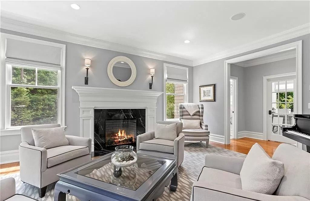 The Home in Connecticut is a luxurious home where you’ll find extraordinary details and expert craftsmanship throughout now available for sale.