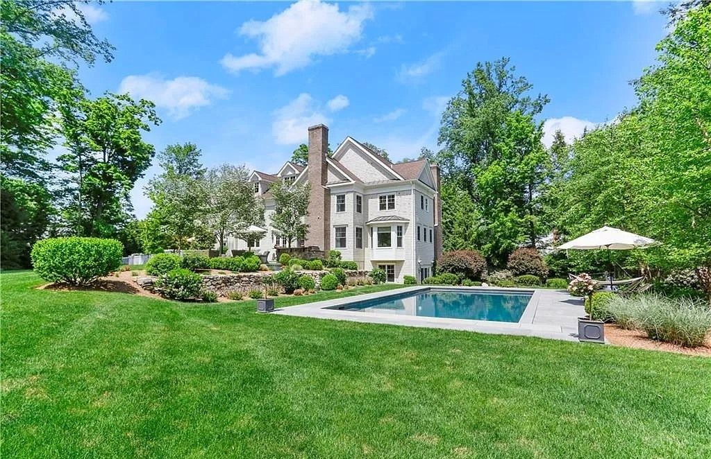 The Home in Connecticut is a luxurious home where you’ll find extraordinary details and expert craftsmanship throughout now available for sale.