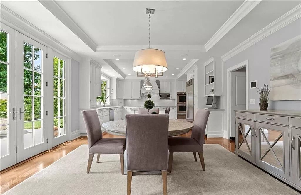 The Home in Connecticut is a luxurious home where you’ll find extraordinary details and expert craftsmanship throughout now available for sale.