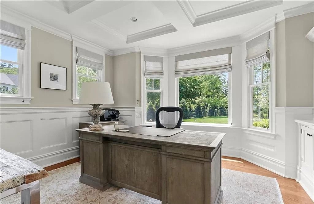 The Home in Connecticut is a luxurious home where you’ll find extraordinary details and expert craftsmanship throughout now available for sale.