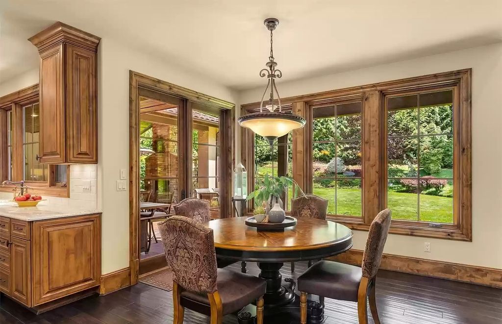 The Estate in Washington is a luxurious home with uncompromised privacy now available for sale. This home located at 1324 289th Avenue NE, Carnation, Washington; offering 05 bedrooms and 05 bathrooms with 6,824 square feet of living spaces.