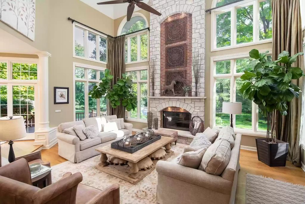 The Home in Illinois is a luxurious home which is exquisite from top to bottom now available for sale. This home located at 1091 Johnson Dr, Naperville, Illinois; offering 06 bedrooms and 07 bathrooms with 7,856 square feet of living spaces. 