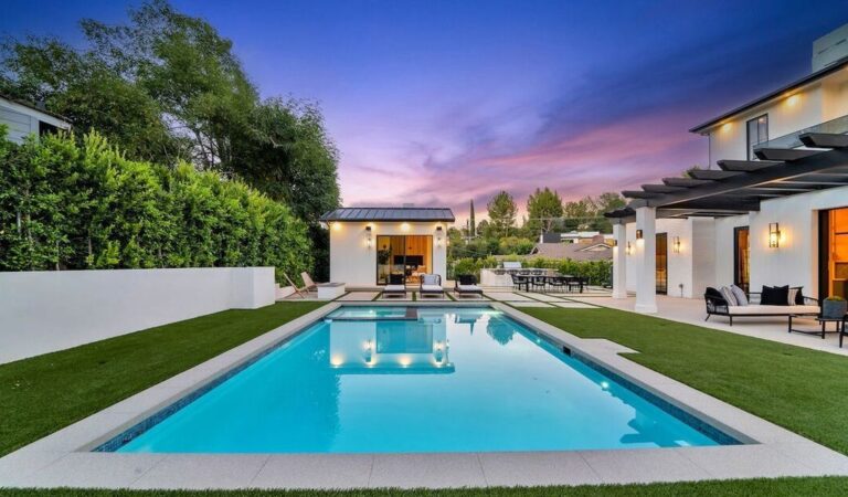 $6,895,000 Brand new home in Encino boasts an incredibly open floor plan