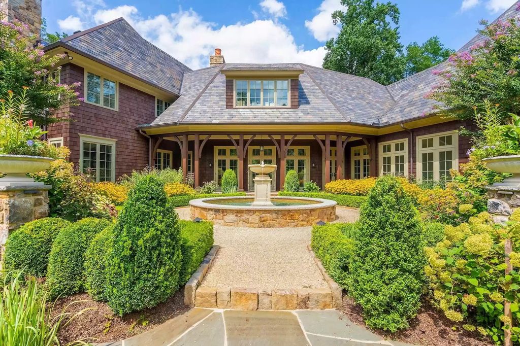 The Estate in Virginia is the fully gated estate, designed by well-known landscape designer, Charles Owen of Fine Landscapes, now available for sale. This home located at 524 Innsbruck Ave, Great Falls, Virginia