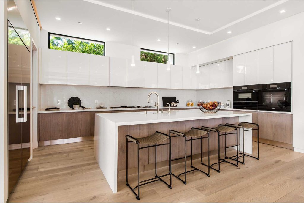 The Home in Los Angeles is a brand new modern gated view property was designed with both entertaining and everyday living in mind now available for sale. This home located at 1947 Glencoe Way, Los Angeles, California