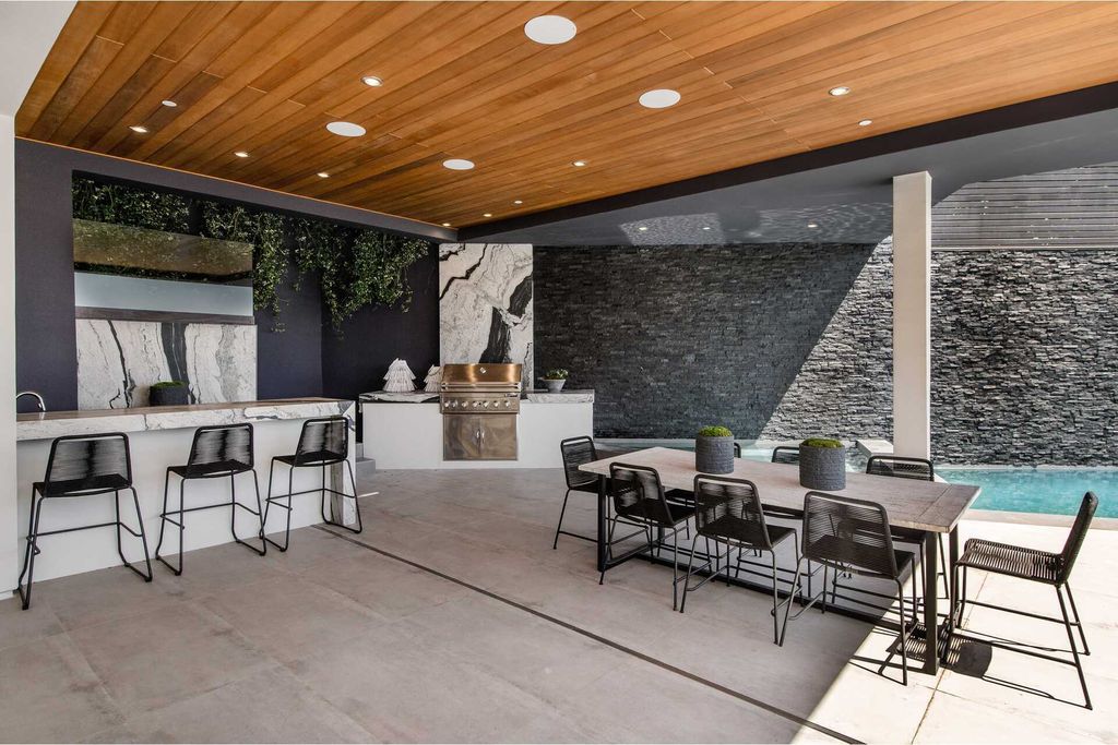 The Home in Los Angeles is a brand new modern gated view property was designed with both entertaining and everyday living in mind now available for sale. This home located at 1947 Glencoe Way, Los Angeles, California