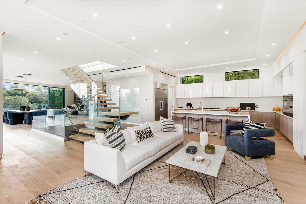 The Home in Los Angeles is a brand new modern gated view property was designed with both entertaining and everyday living in mind now available for sale. This home located at 1947 Glencoe Way, Los Angeles, California