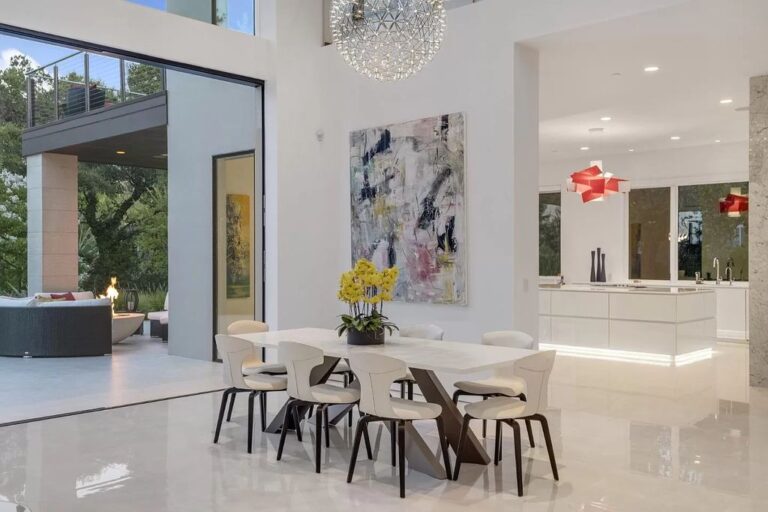 This 9500000 Contemporary Home In Los Gatos Boasts Sophisticated Design With Generous Living Spaces 24 768x512 