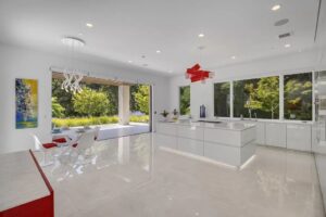 This 9500000 Contemporary Home In Los Gatos Boasts Sophisticated Design With Generous Living Spaces 5 300x200 