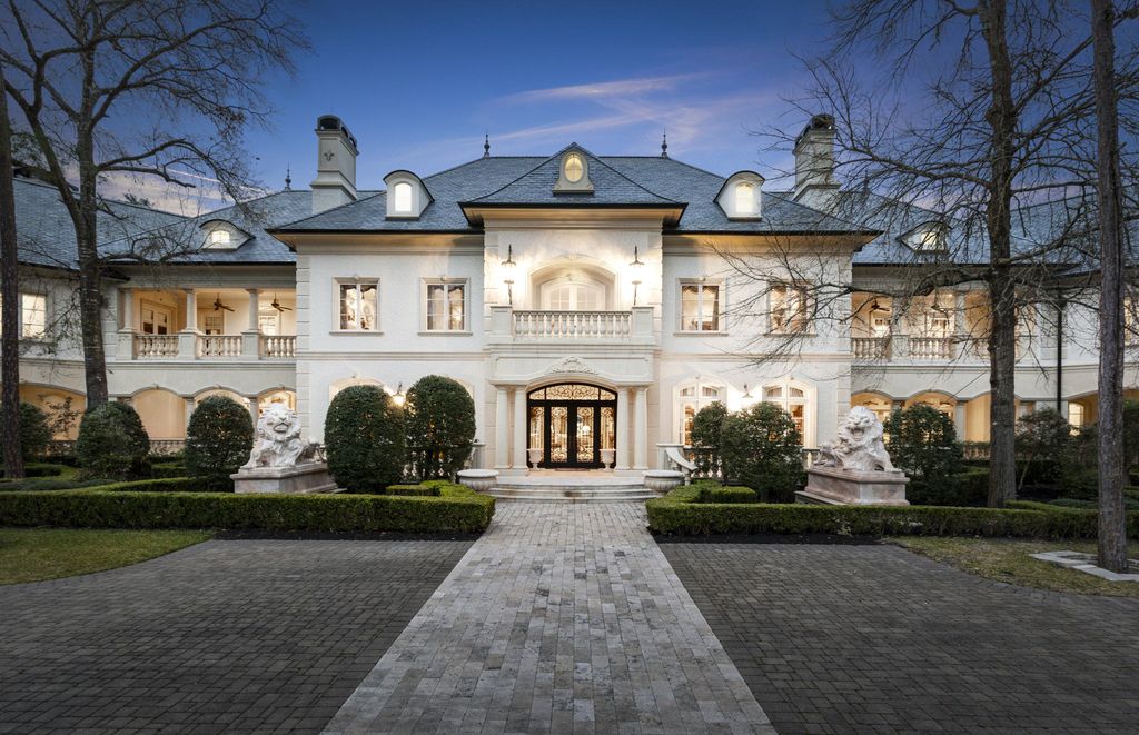 The Mansion in The Woodlands, a classic French European style estate filled with elegance and timeless architectural detail and over 4+ acres of majestic grounds is now available for sale. This home located at 88 W Grand Regency Cir, The Woodlands, Texas