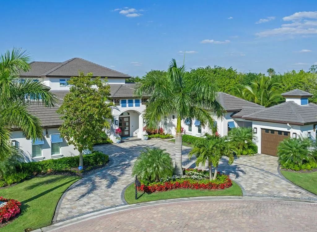 The Home in Miromar Lakes, a magnificent estate on a private waterfront peninsula showcases exquisite architectural details and an amazing outdoor oasis is now available for sale. This home located at 11910 Via Salerno Way, Miromar Lakes, Florida