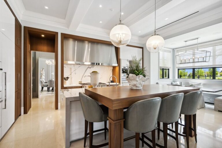 An Extraordinary Estate in Delray Beach with Perfect Architectural